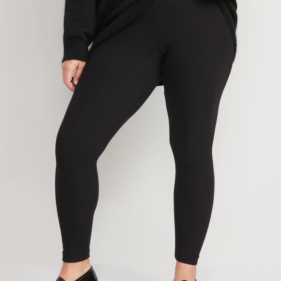 NWT OLD NAVY High-Waisted Rib-Knit Legging.COLOR BLACK JACK SIZE MEDIUM - Picture 7 of 8